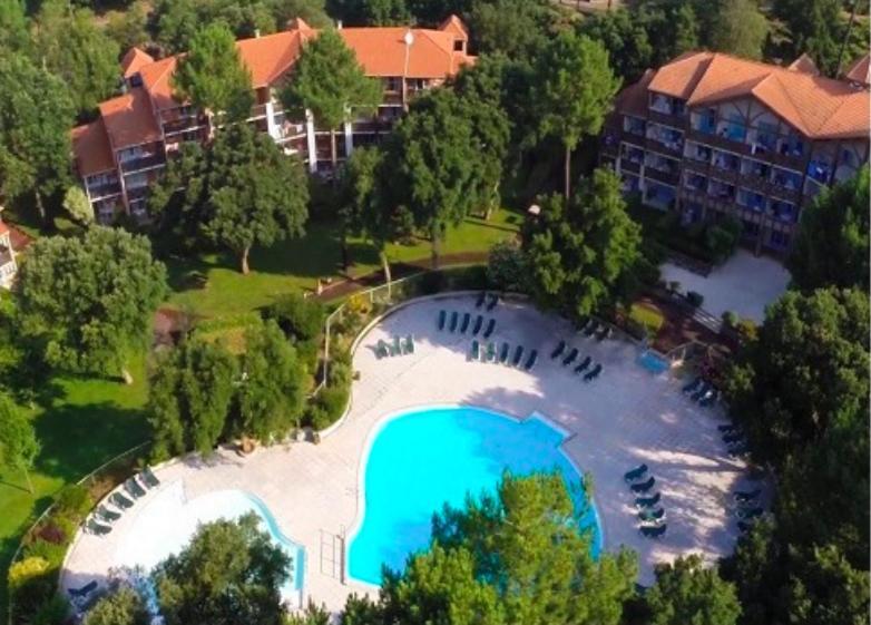 Great Condo Between Golf Course And Beach 莫列马阿 外观 照片